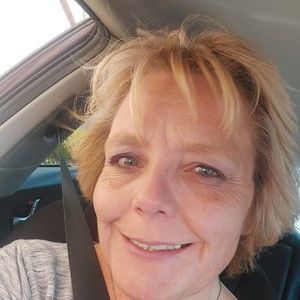 Meet your Posher, Vicki